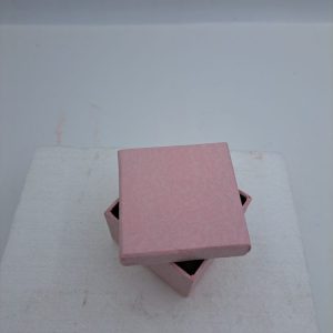 χάρτινο κουτάκι ροζ